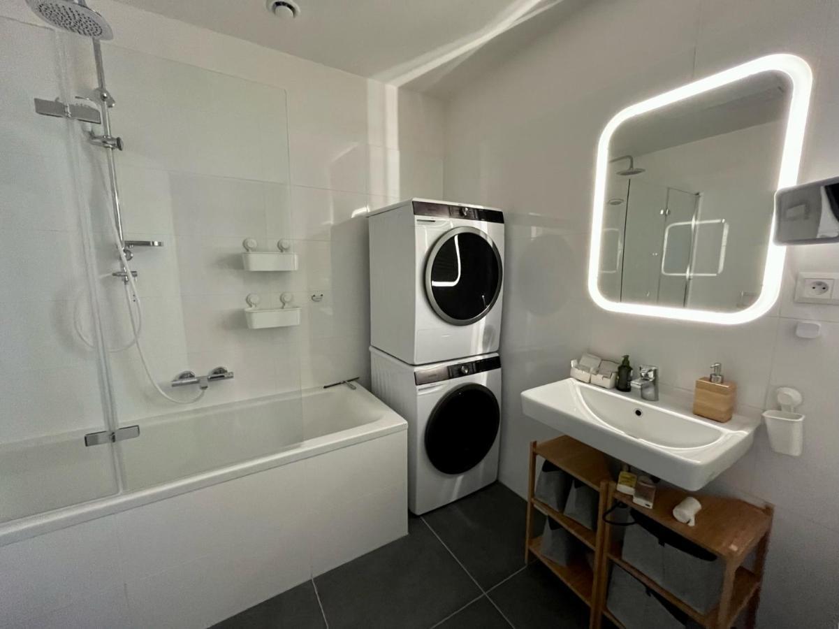 Brno City Center Apartment With Parking And A Big Terrace المظهر الخارجي الصورة