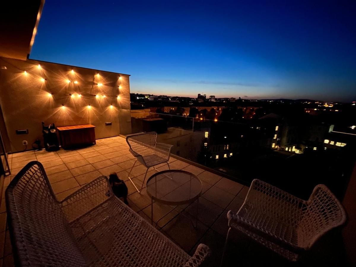 Brno City Center Apartment With Parking And A Big Terrace المظهر الخارجي الصورة