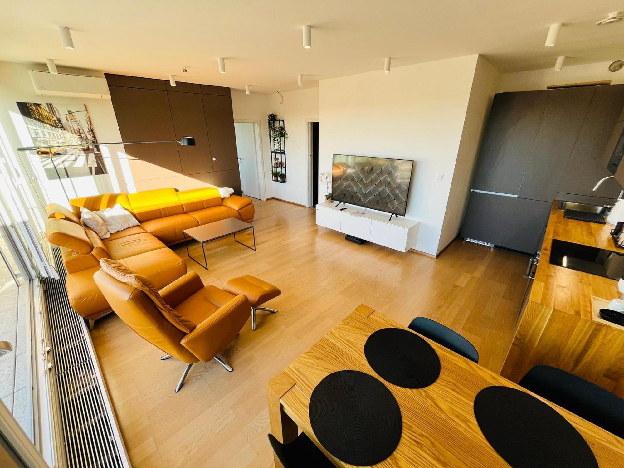Brno City Center Apartment With Parking And A Big Terrace المظهر الخارجي الصورة